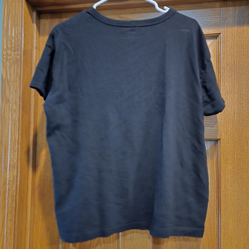Old Navy Black Graphic T-Shirt - Picture 10 of 11